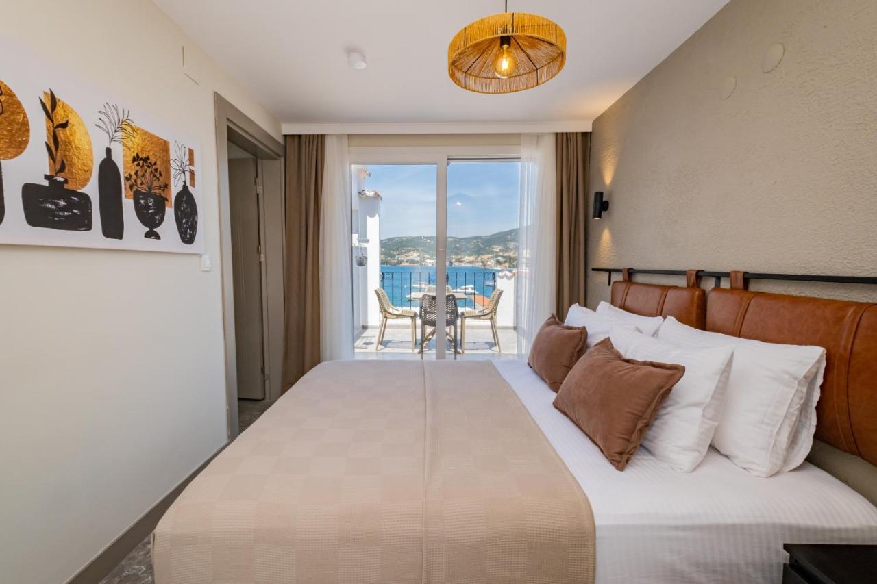 Bd Suites Foça Esterno foto