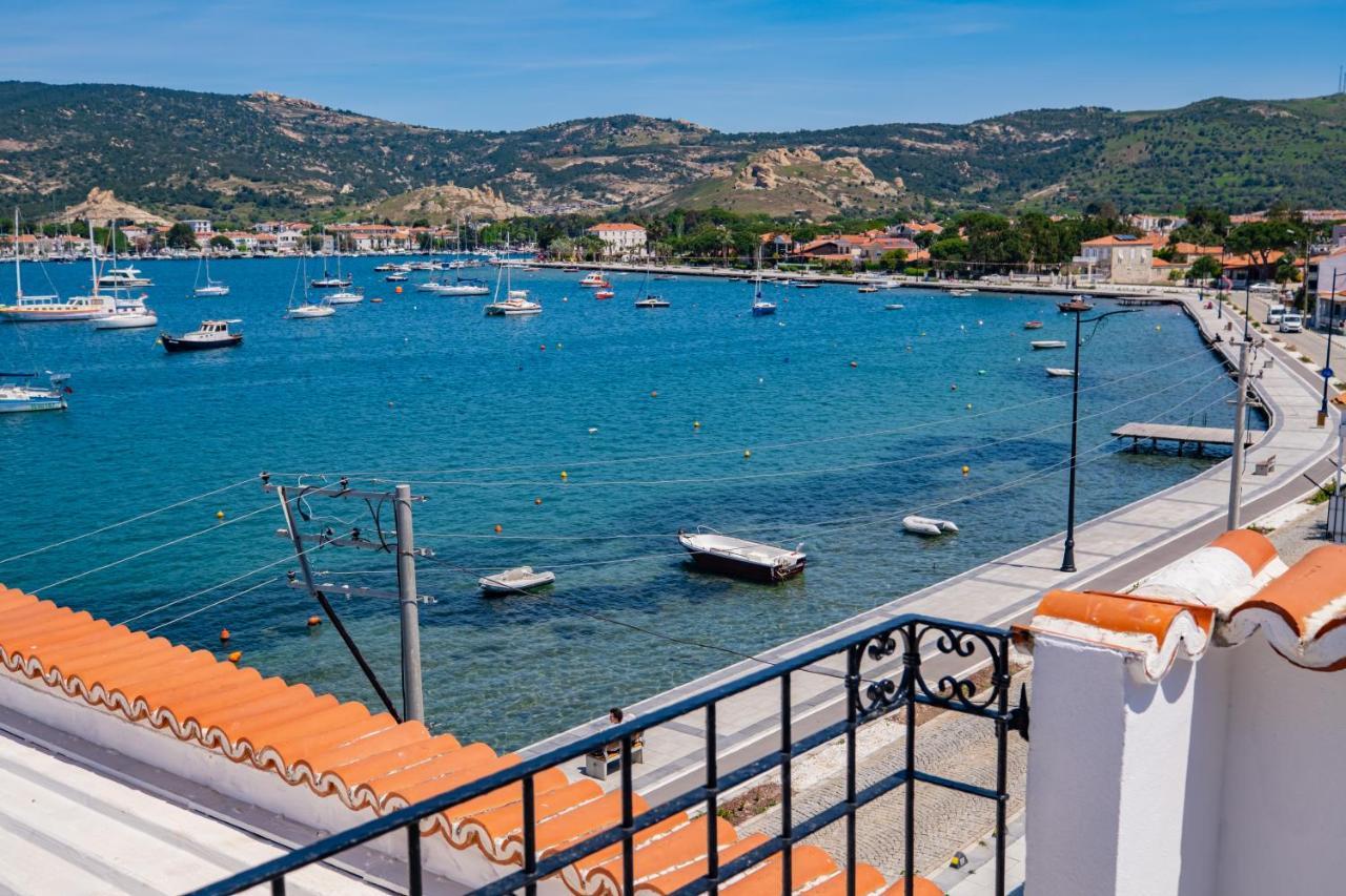 Bd Suites Foça Esterno foto