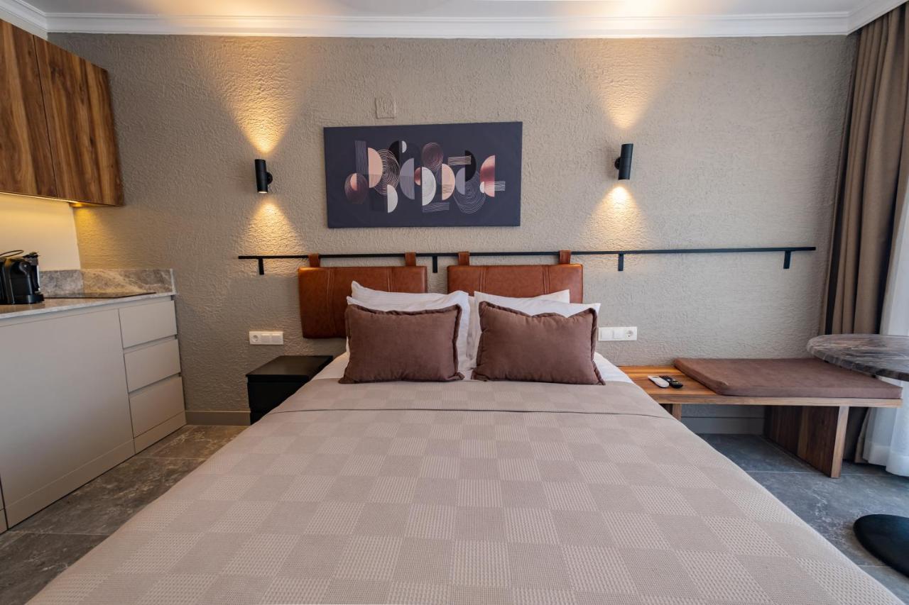Bd Suites Foça Esterno foto
